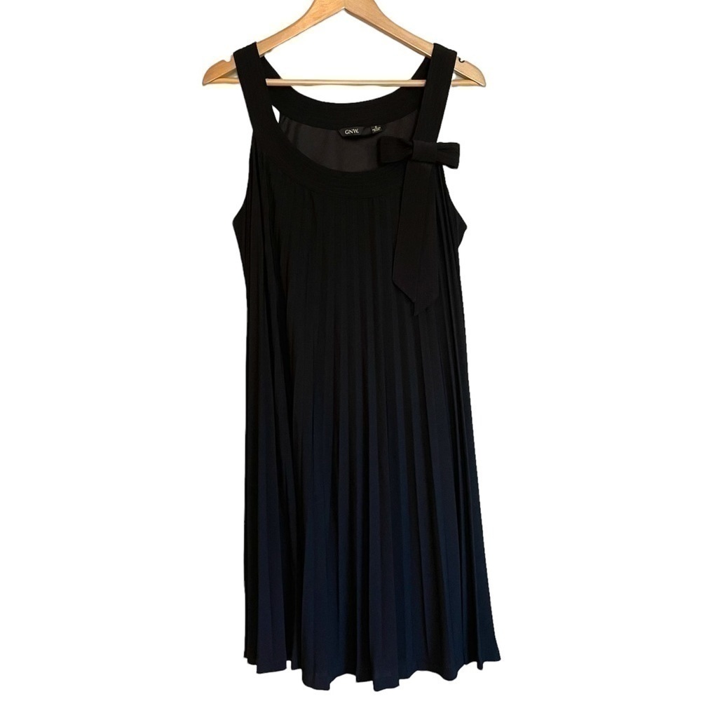 𝅺gnw | Pleated Dress